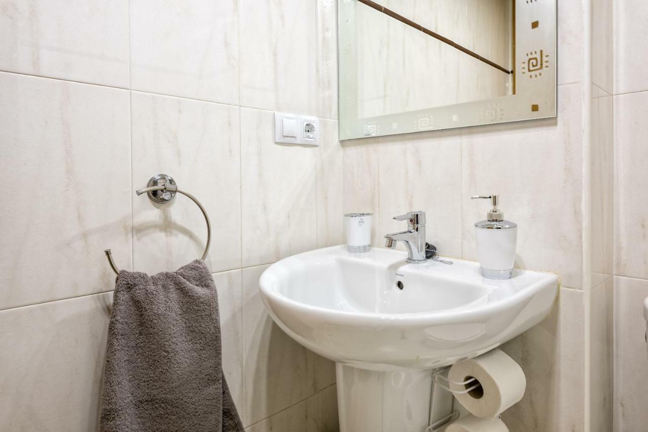 Wintowinrentals Best Location, Beach, Pool & Parking Rincón de la Victoria Exterior foto